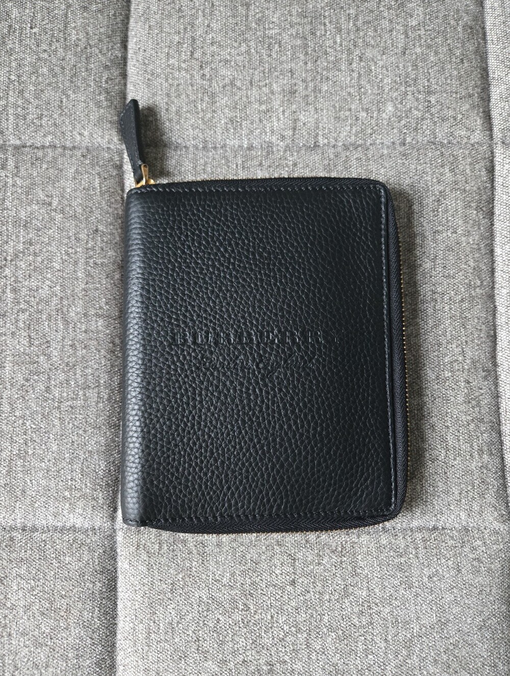 Burberry | Lether Zip-Around Compact Travel Wallet/ Passport Organizer in Black